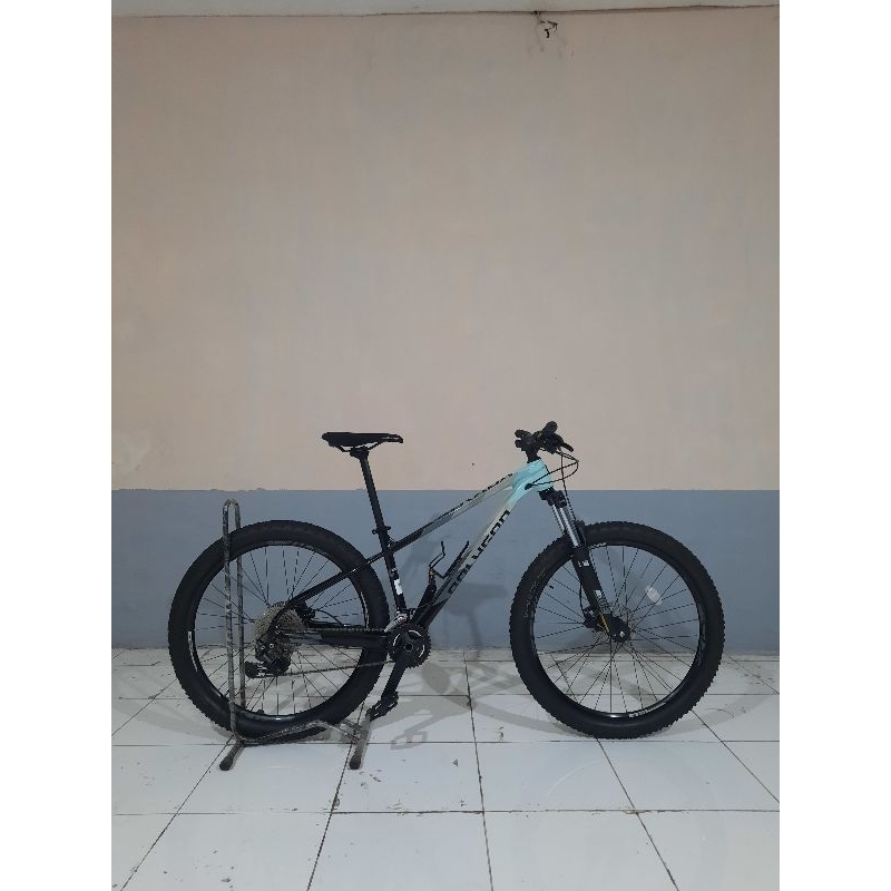 POLYGON XTRADA 5 TAHUN 2022