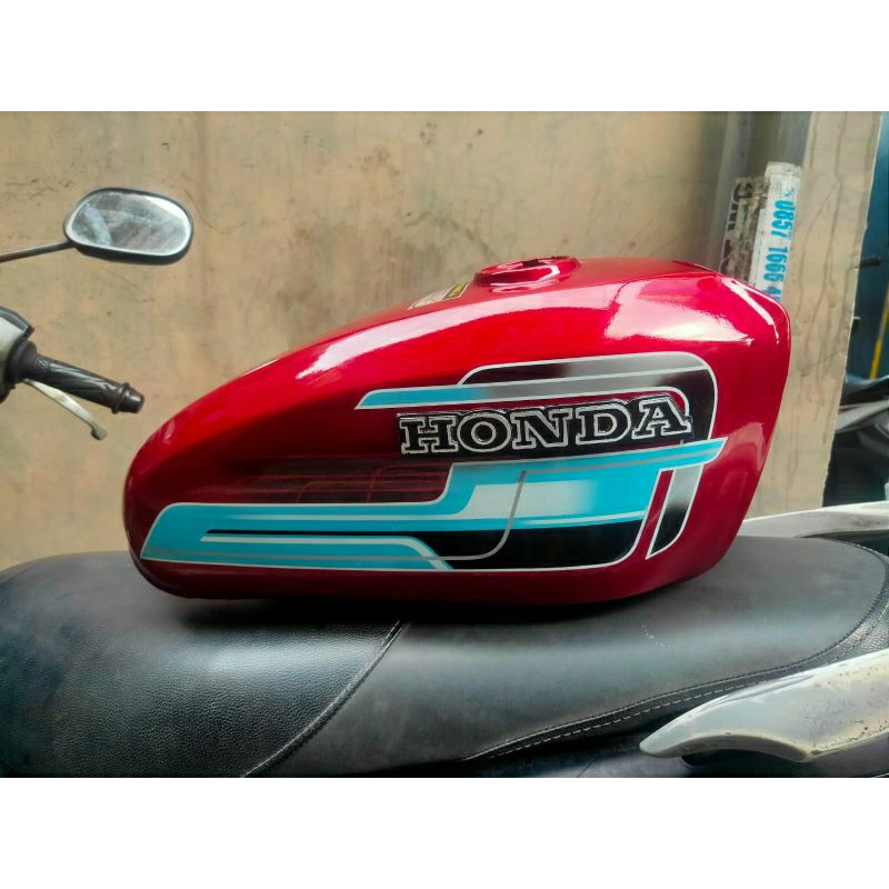 Tangki Cb 125 cat Grafis Merah Candytone  tengki cb Glatik galvanis semi pres