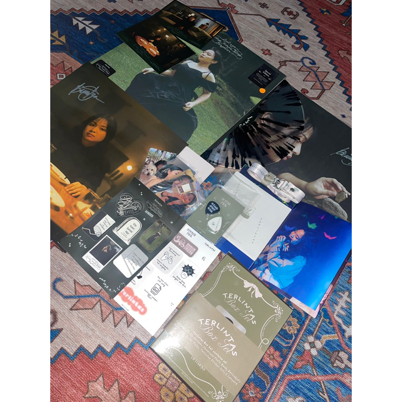 VINYL BERNADYA - SIALNYA HIDUP HARUS TETAP BERJALAN SPECIAL dan TERLINTAS BOXSET