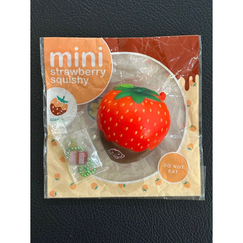 *Mini Strawberry By Punimaru