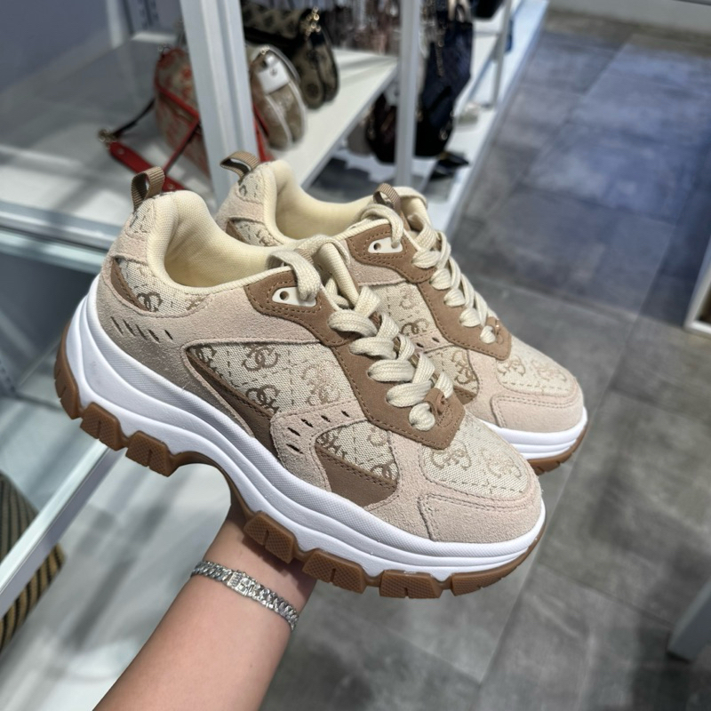 Sepatu Guess Ori - BAIZAL2 MNA01