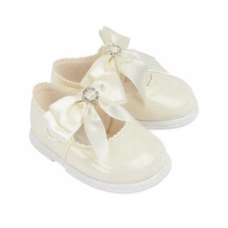 Preloved Sepatu Anak Early Days Baypods Made in England