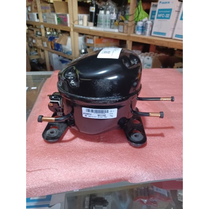 Kompresor Jiaxipera M1110Z  R134a sharp SJ 235/317 ORIGINAL