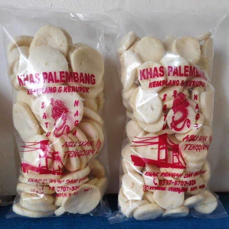 

Kemplang kancing dan mini super asli Palembang 200gr/bks