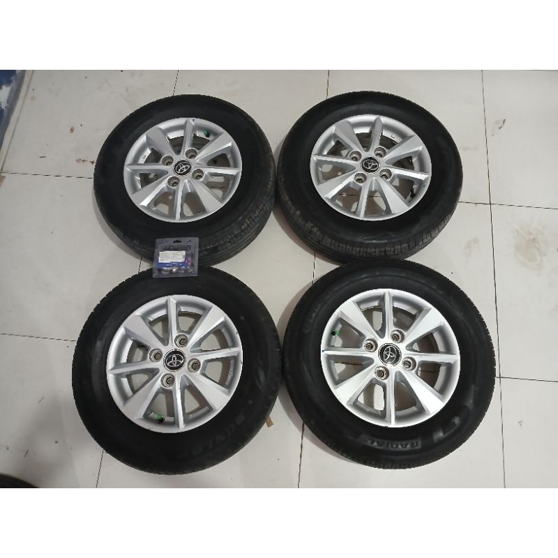Velg Mobil Second Oem Avanza Ring 14 pcd 4x114.3 Et45 + Ban 185 70 R14