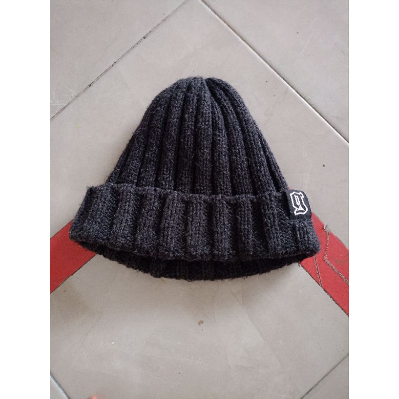 Beanie 8 seconds x G Dragon