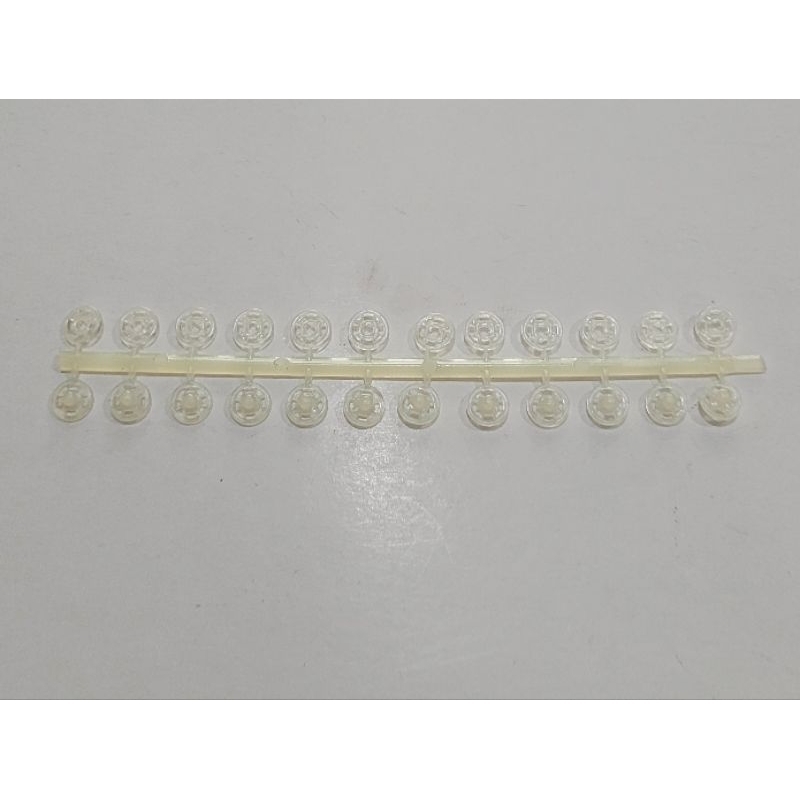 Kancing cetik plastik Kecil . 6mm . cetet plastik 12 pc
