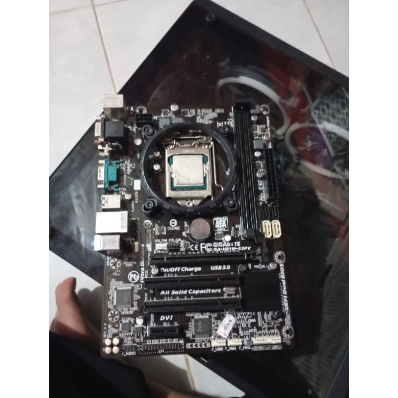 Paket Motherboard h81 gigabyte + core i7  4770