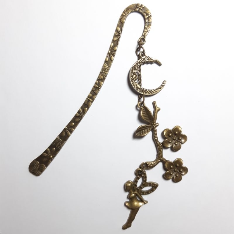 

Bookmark Tinkerbell (Minor Defect)