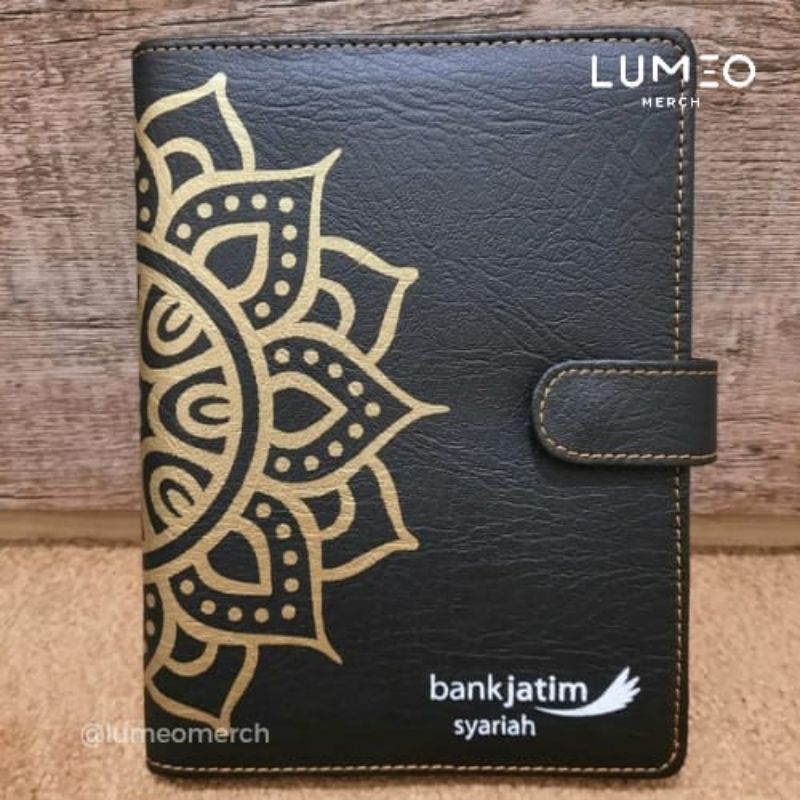 

Notebook bahan Kulit sintetis