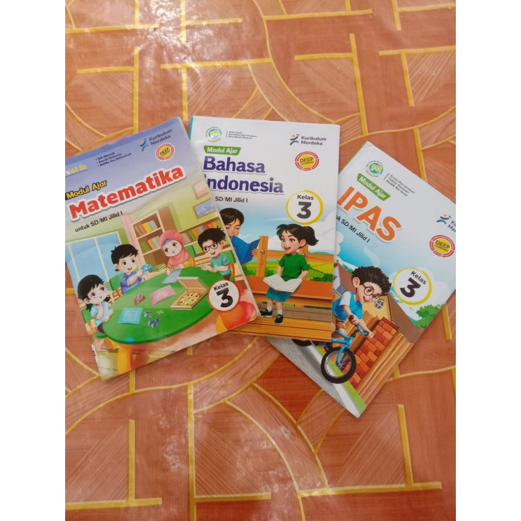 LKS PUSTAKA PESADA KELAS 3 SEMESTER 1 TAHUN TERBITAN 2025