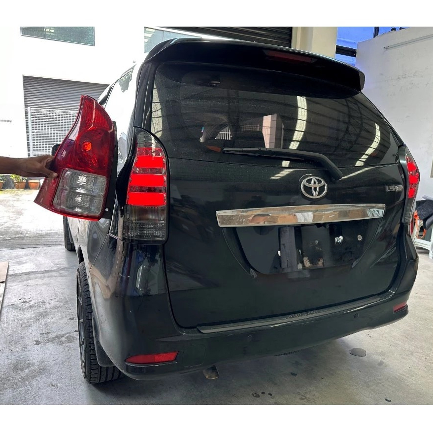 Stoplamp Avanza Xenia 2011 - 2017 Smoke Line Style Tail Lamp Lampu Belakang Avanza Xenia