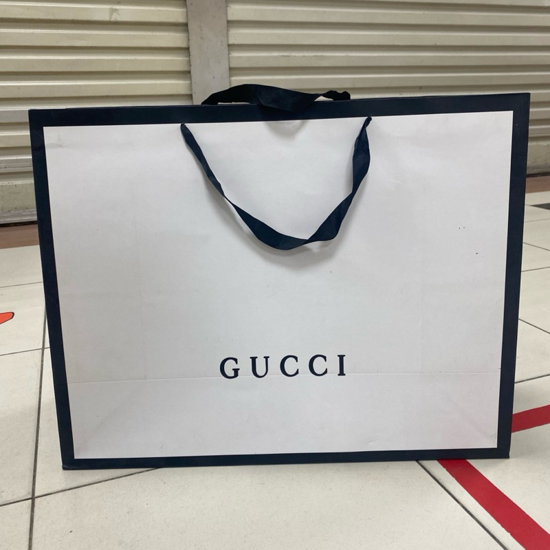 

Paperbag XL putih