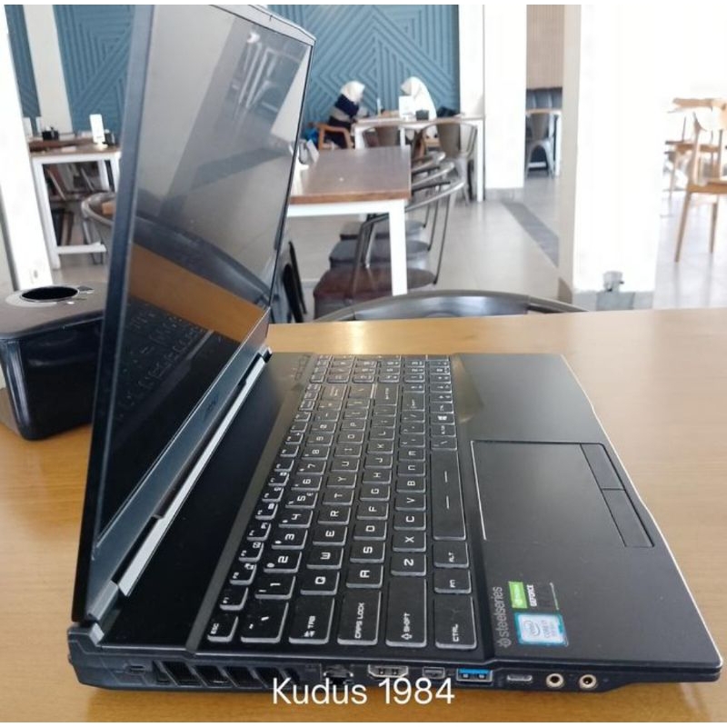 MSI gamer Ram 32 RTX2070 8Gb SSD 2TB