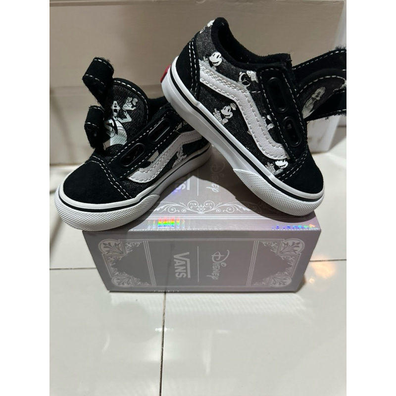 PRELOVED Vans kids Oldskool V disney original(NETT)