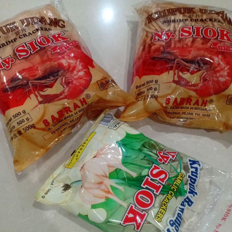 

Kerupuk Udang dan Bawang Ny Siok 500 gr