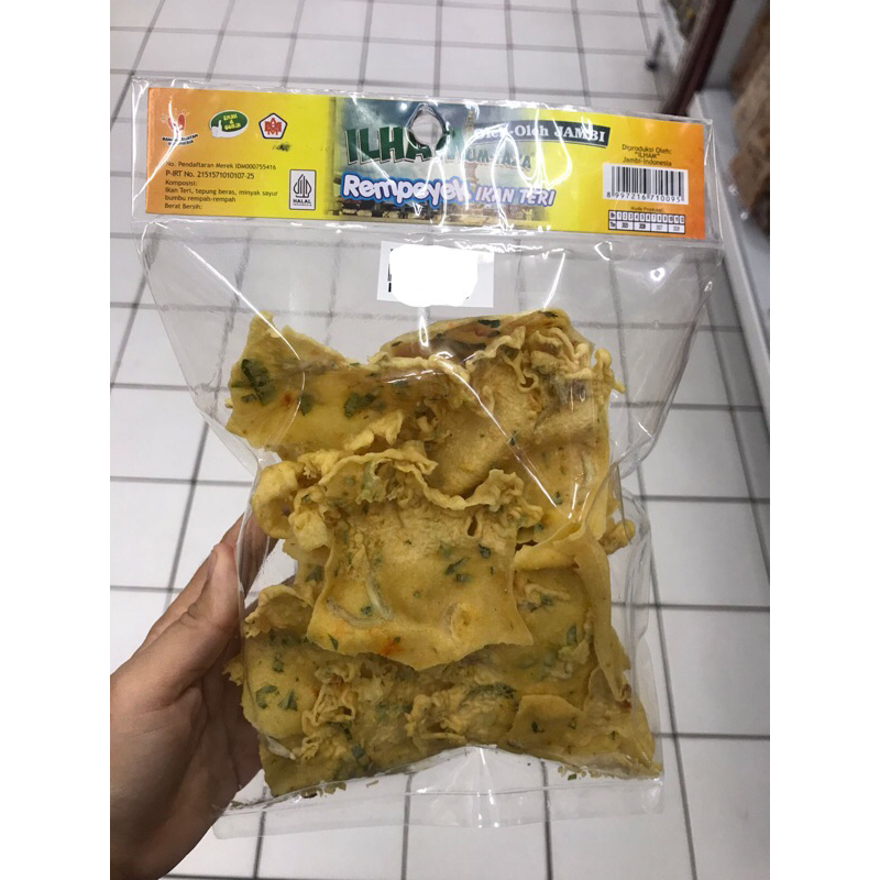 (baru) Rempeyek ikan teri