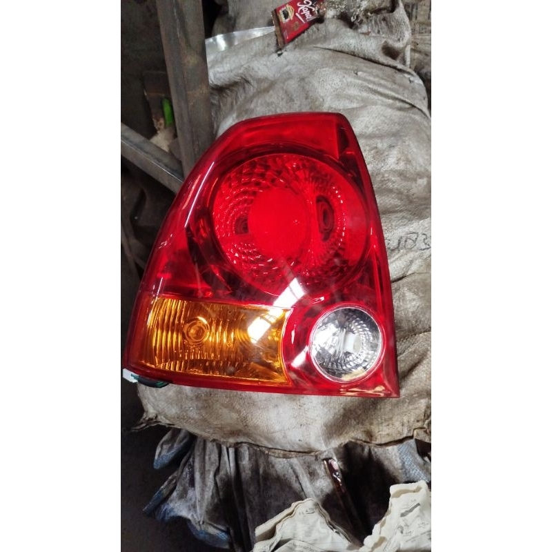 LAMPU BELAKANG HYUNDAI ACCENT VERNA , STOP REM HYUNDAI ACCENT VERNA