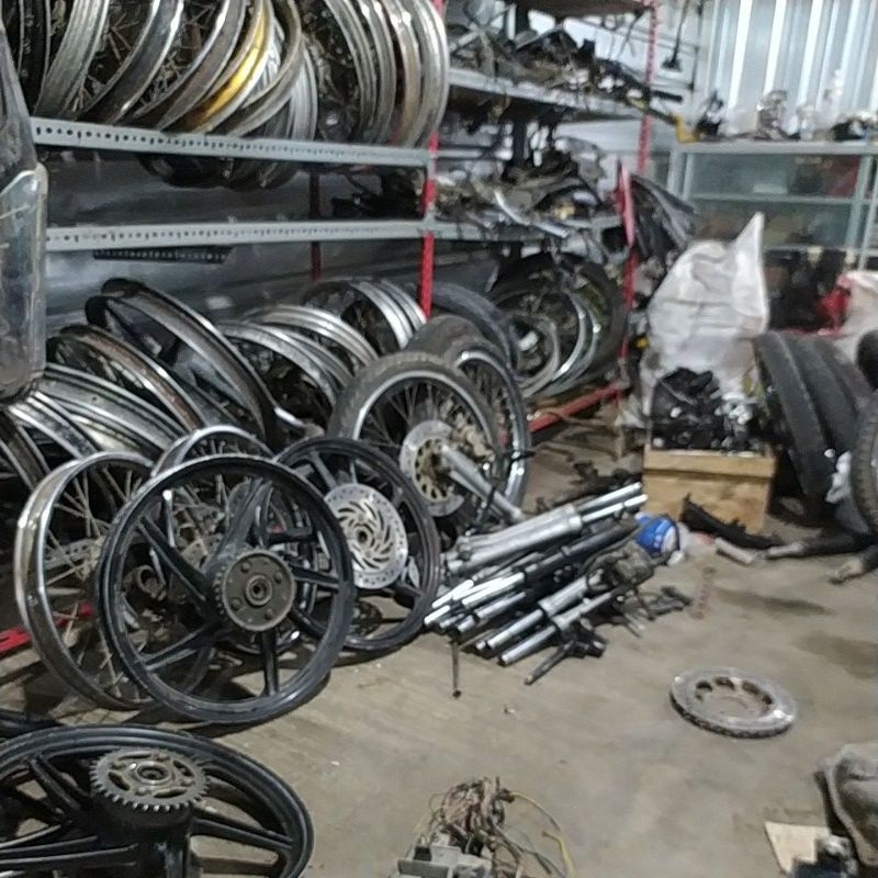 RUMAH KOMSTIR T KARISMA