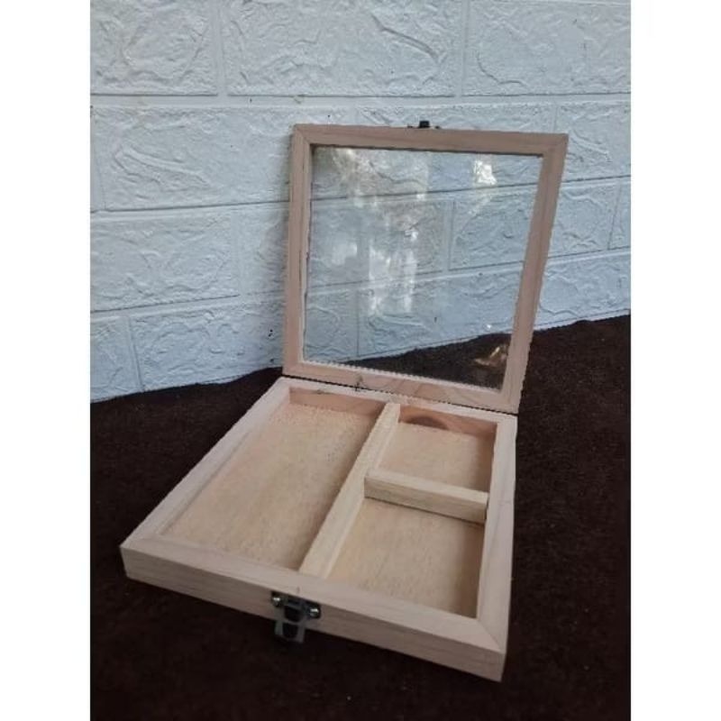 kotak seserahan kayu jati belanda