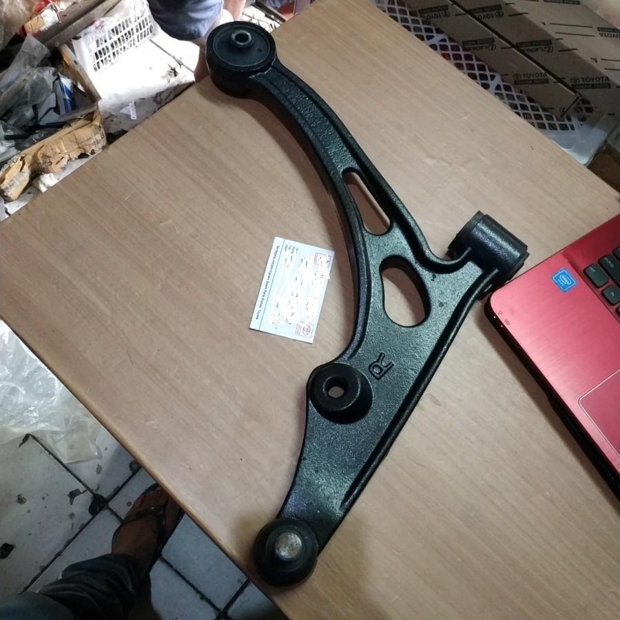 Lower arm komplit ball joint Suzuki Aerio Next G