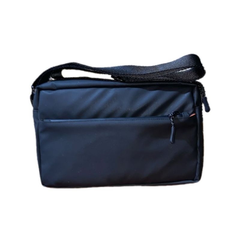 TAS SOREN PRIA BLACK HANDSOME