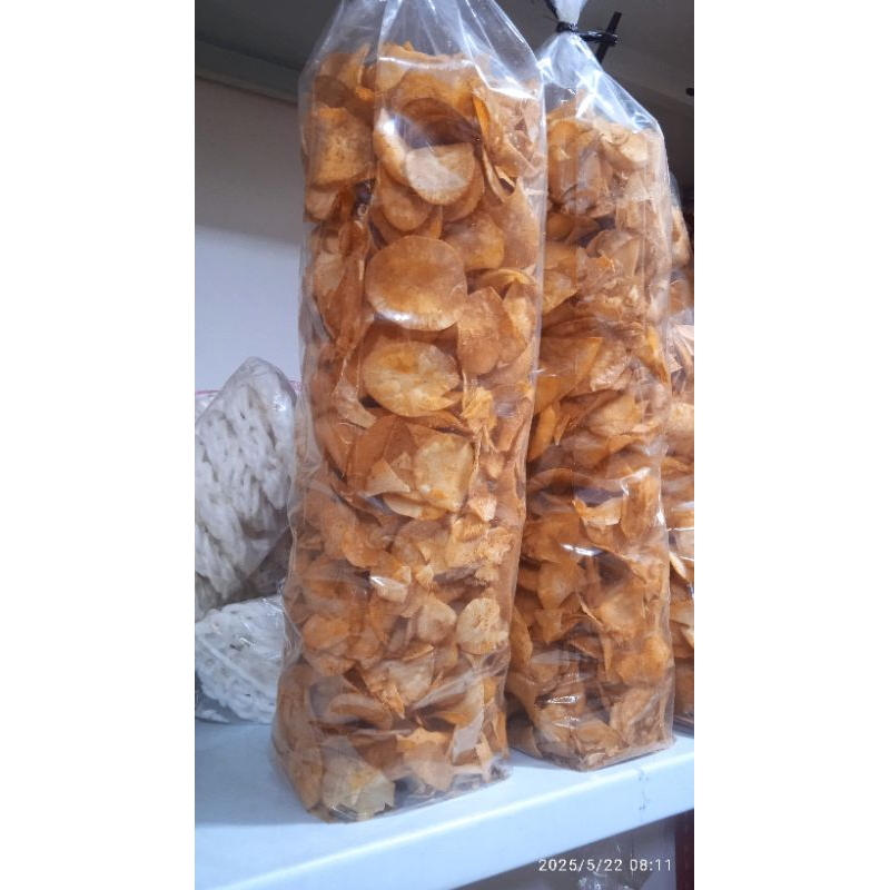 

Keripik singkong pedas gurih 1kg