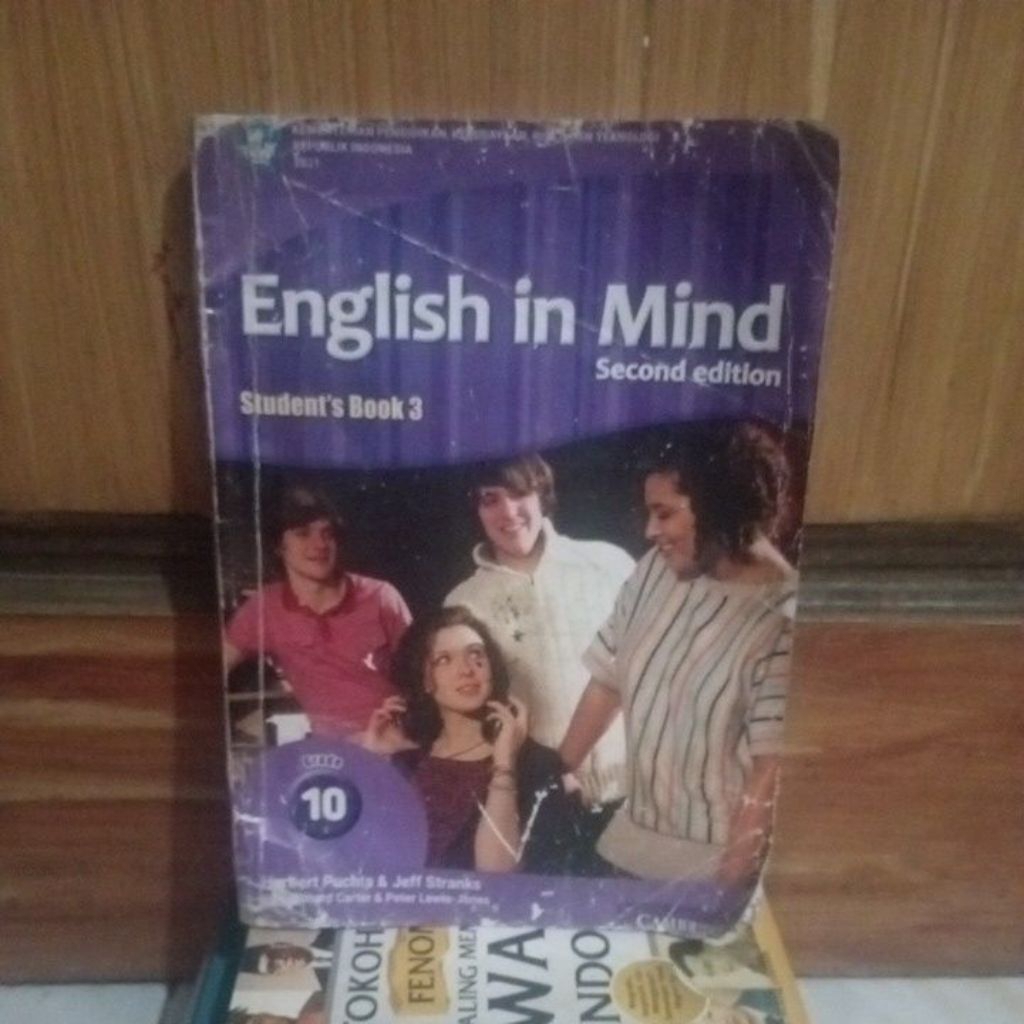 Bahasa Inggris English in Mind second edition student's book 3 Grade (SMA kelas) 10 Kementerian Pend