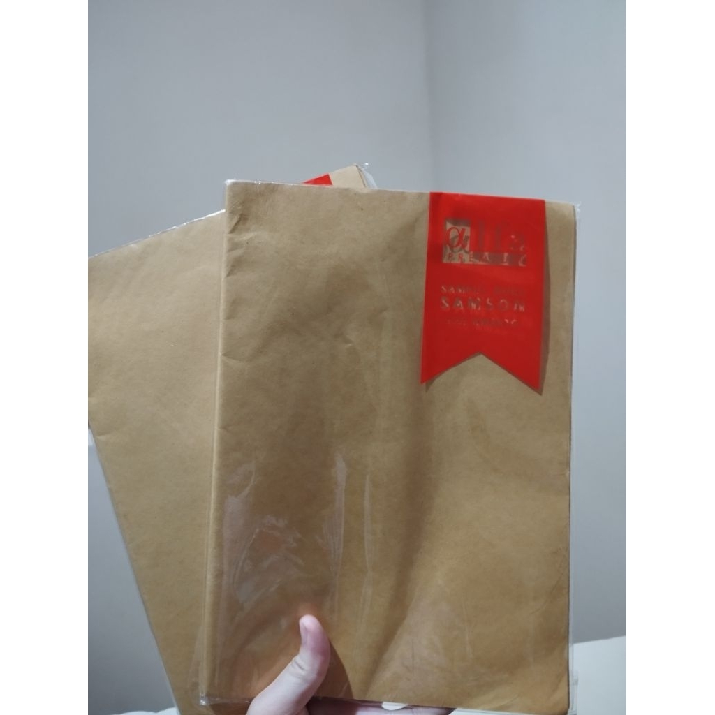 

SAMPUL PLASTIK DAN SAMPUL COPY KWARTO ALFA MURAH( ISI 20 PCS)