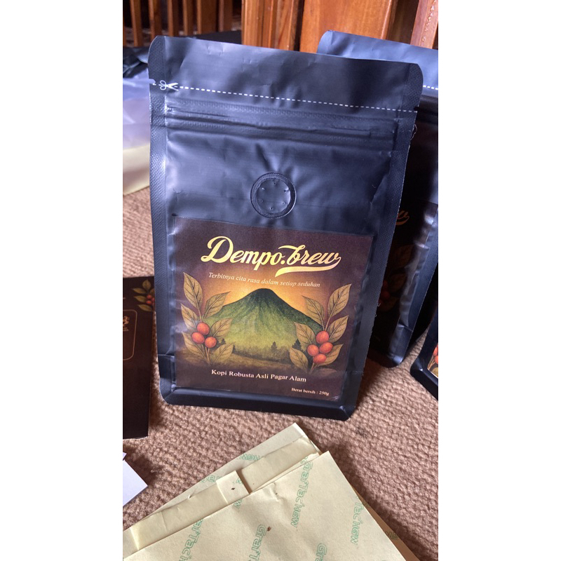 

kopi dempo brew