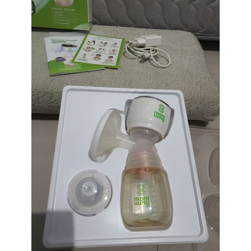 breast pump Mom uung