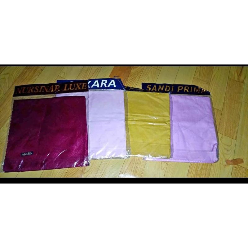 hijab segi empat polos azara