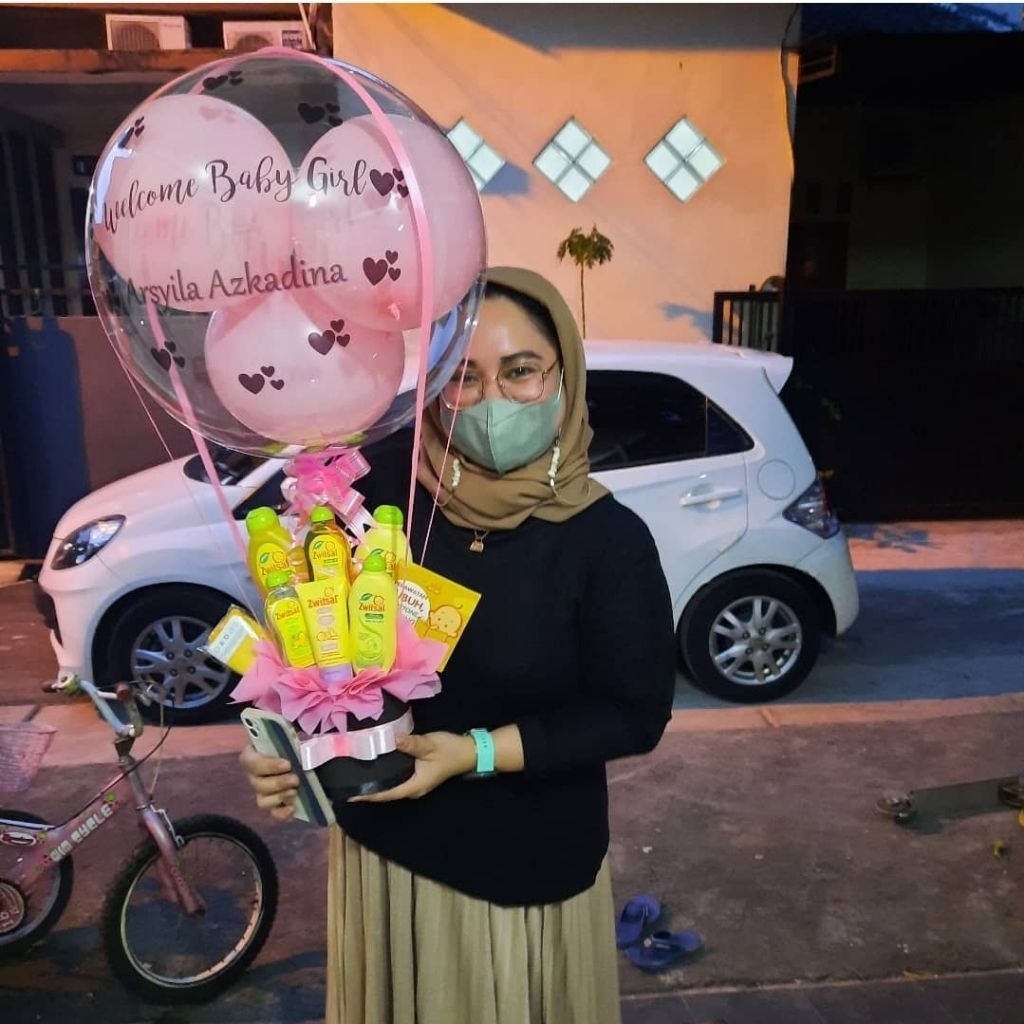 BUKET BALON BABY BORN