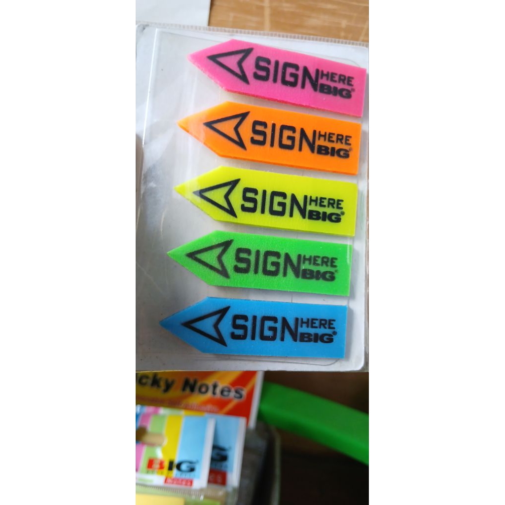 

Indek mark / Sticky notes / Pembatas buku