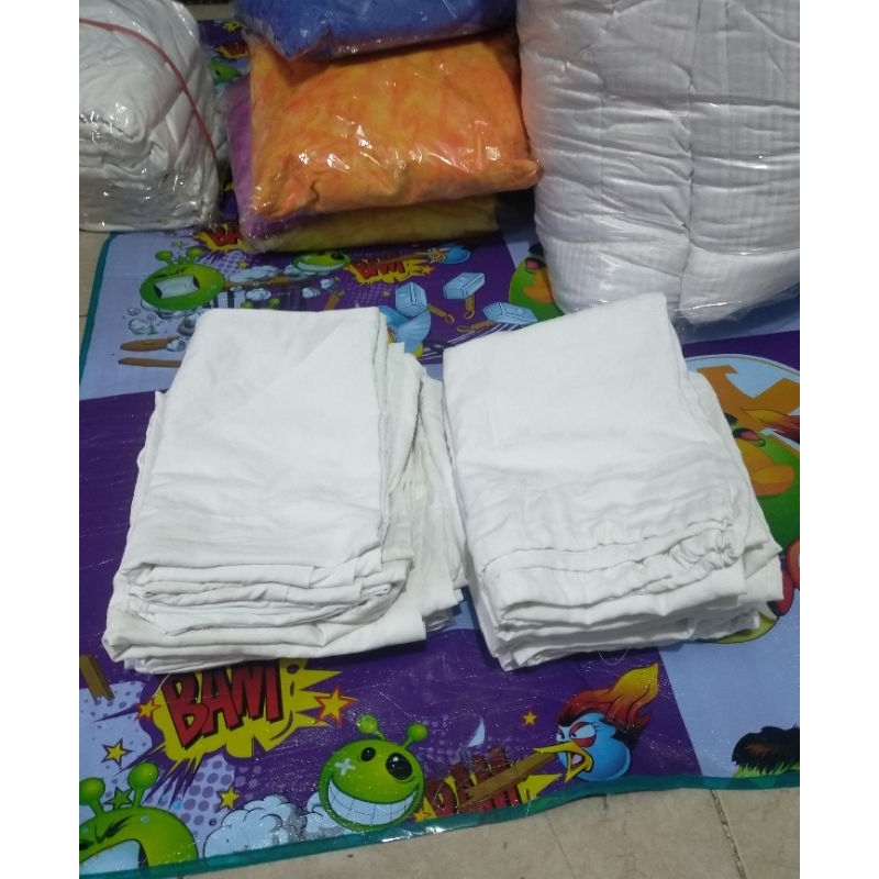 sarung bantal/ sarung guling bekas hotel putih bersih