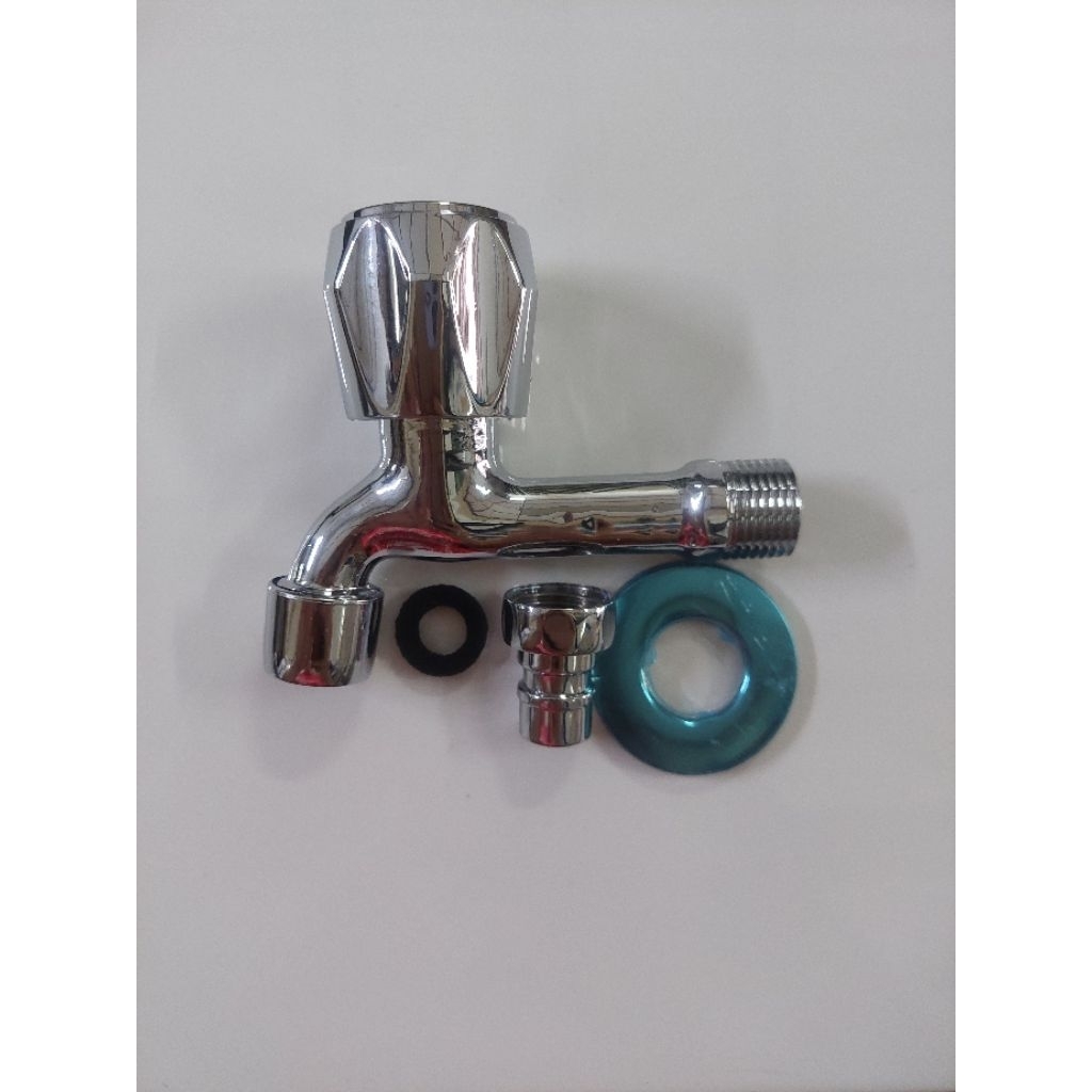 Kran Tembok Volk Flusso / Kran Taman