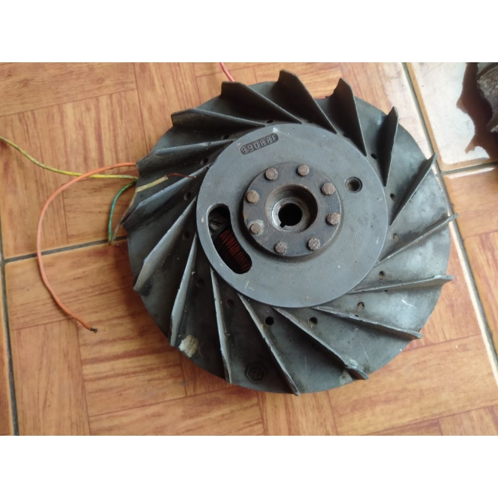 1 set magnet vespa super sprint as besar