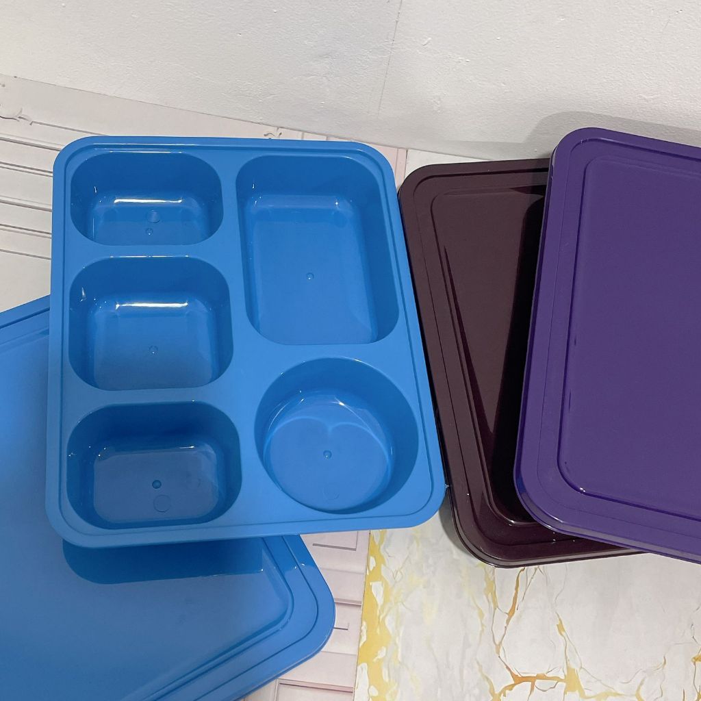 TEMPAT MAKAN PLASTIK 5 SEKAT KM-12