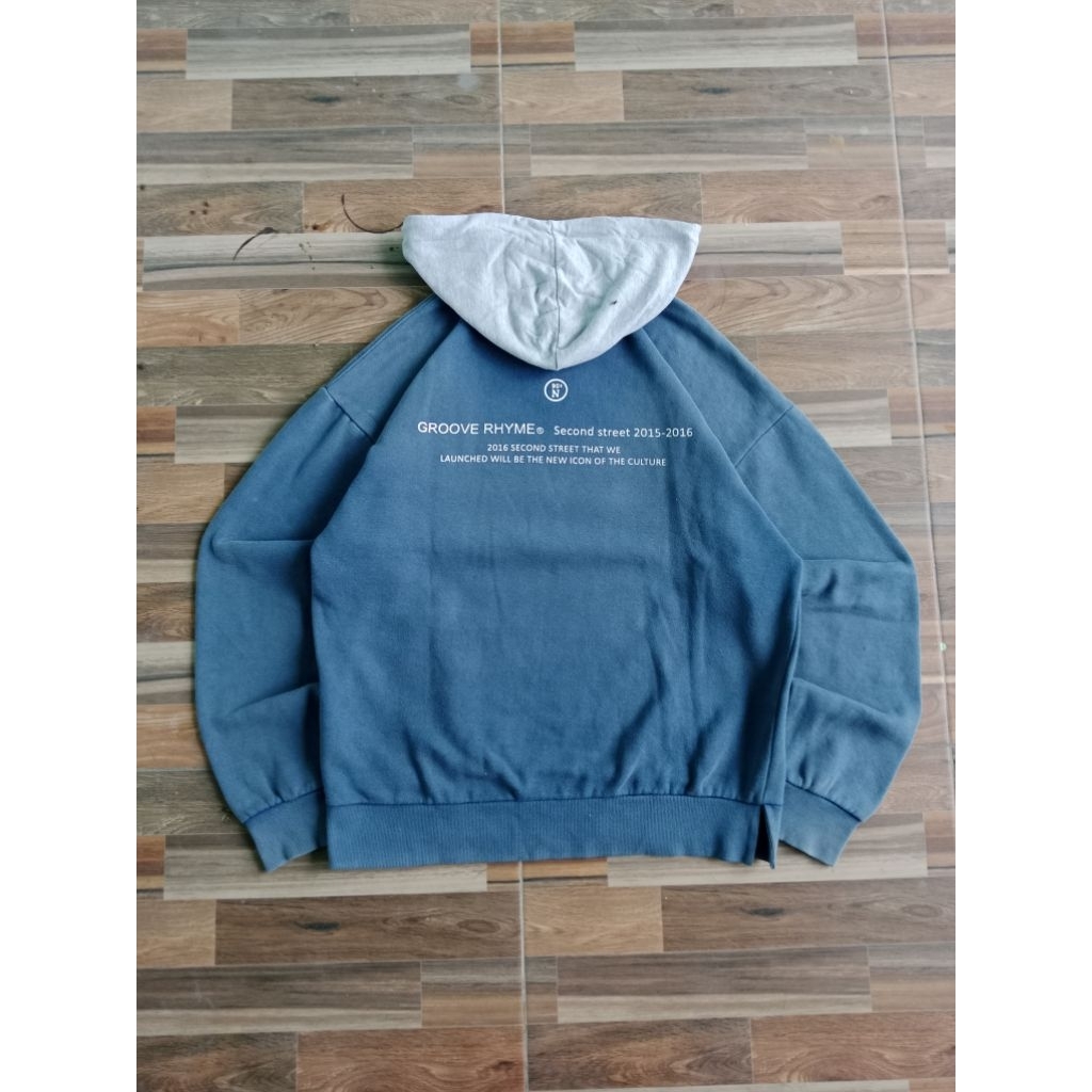 hoodie groverhyme