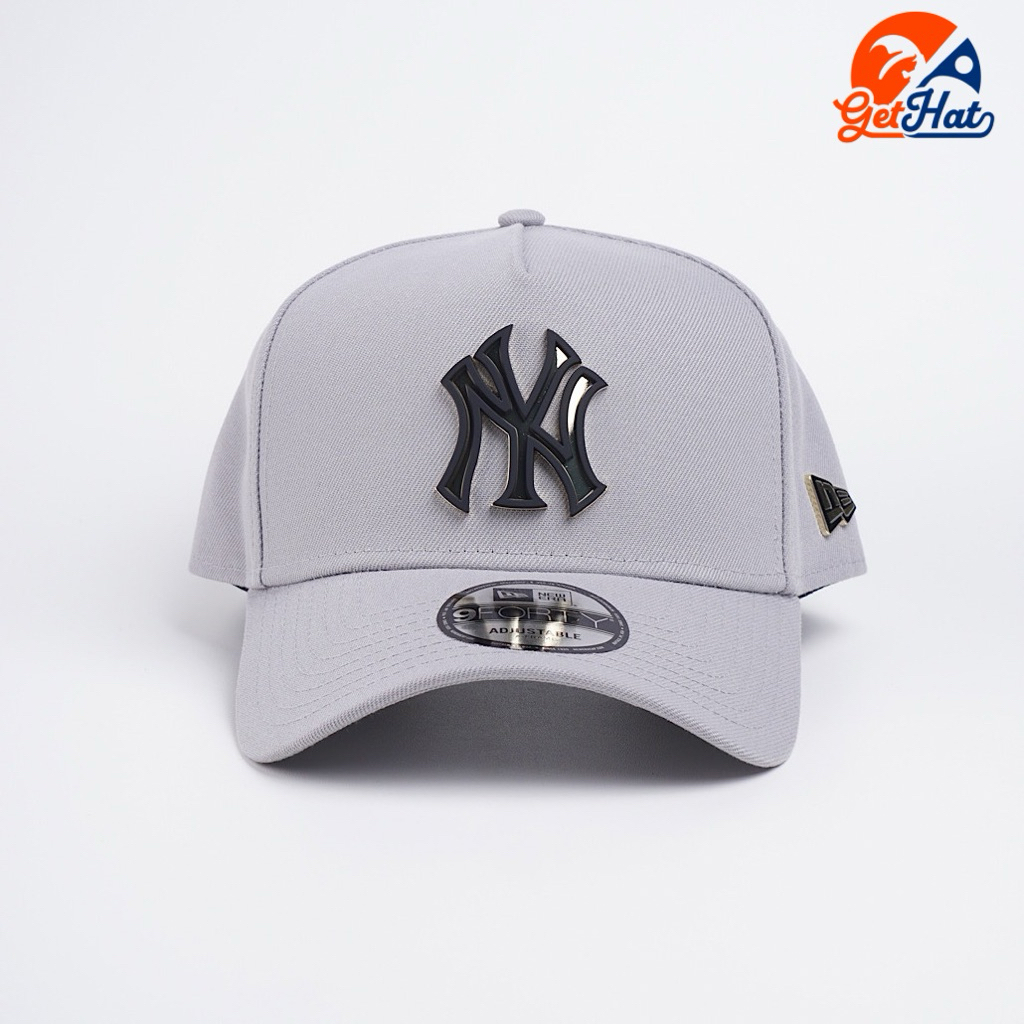 Topi Original New Era Yankees Grey Metal Badge Black Gold