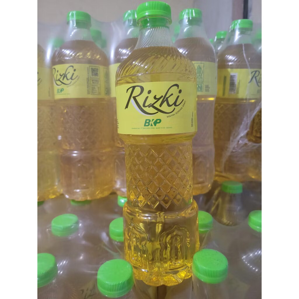 

Minyak goreng rizki kemasan botol 800 ml