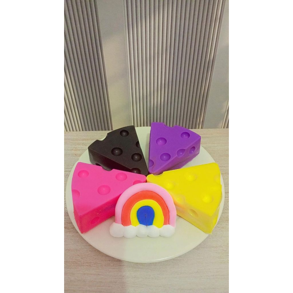 

Tom and Jerry Cheesecake