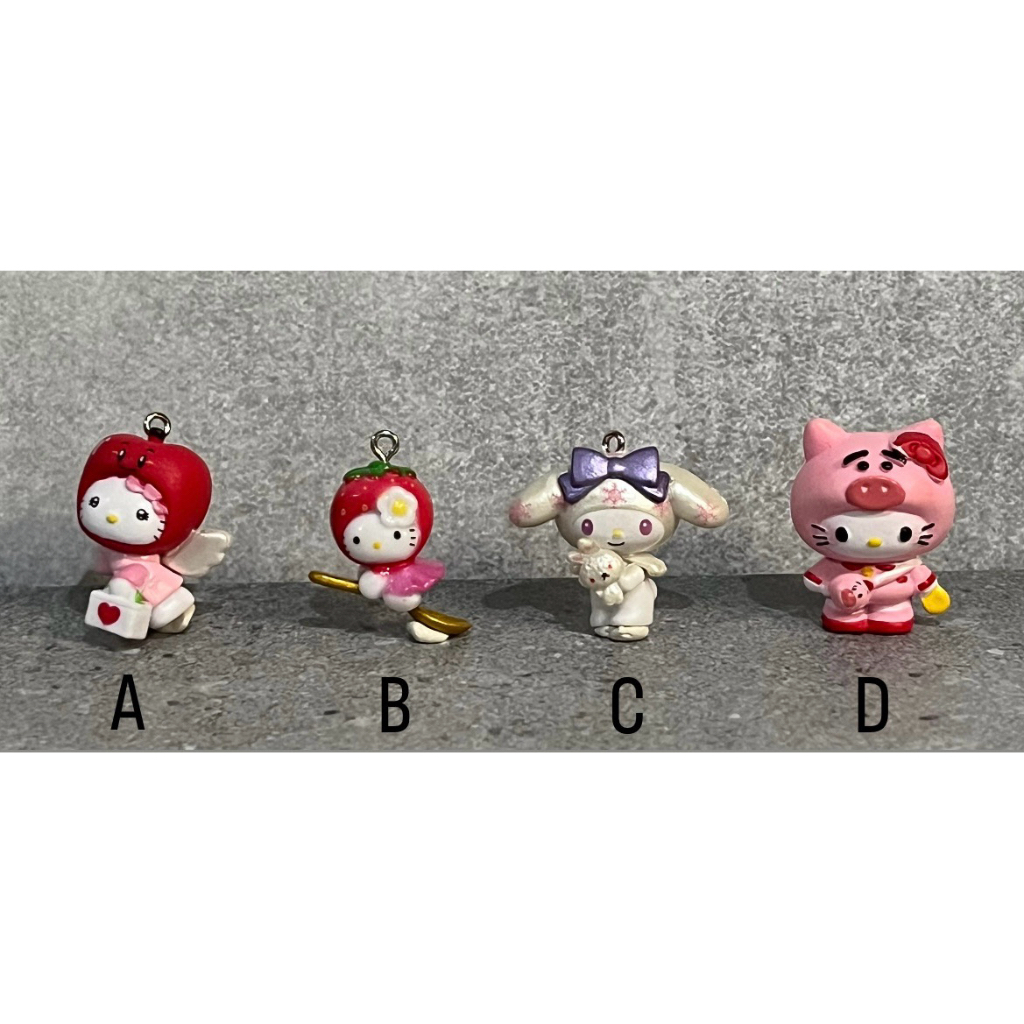 Gotochi Hello Kitty Charm Gantungan kunci