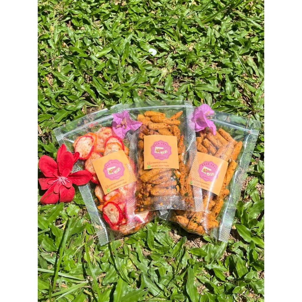 

Basreng dan Kerupuk Seblak