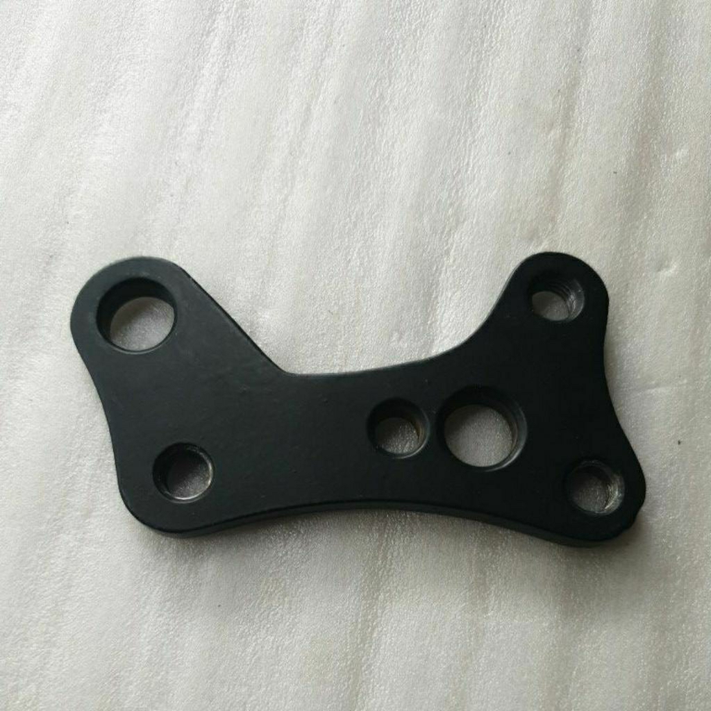Bracket cakram kaliper belakang kawasaki ninja R SS