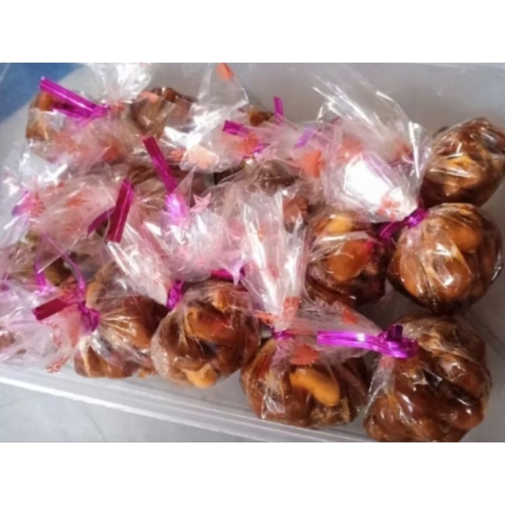 

Kacang Balado Madumongso Pedas Manis isi 15pcs
