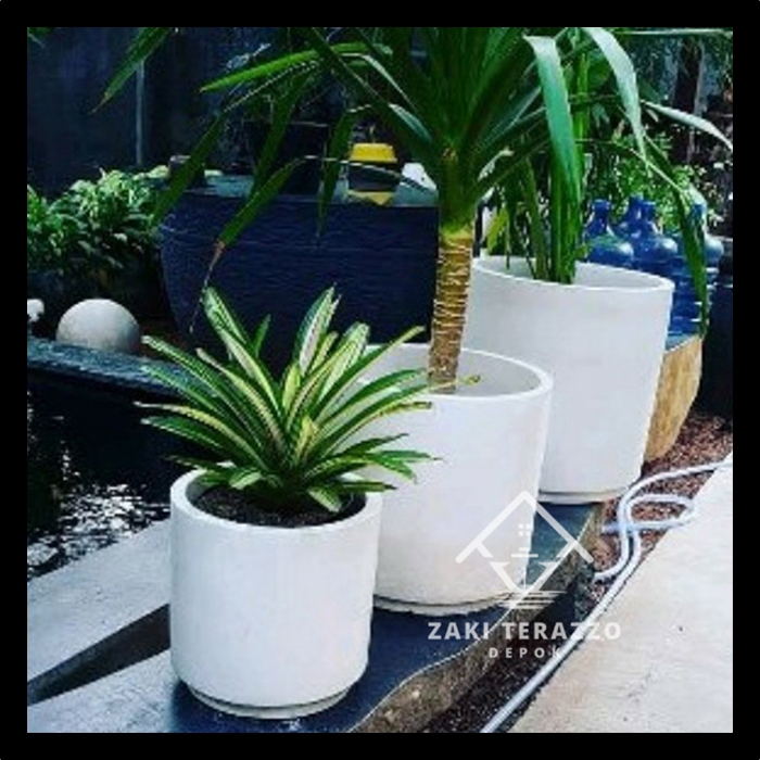 Pot Teraso Standing Tabung Silinder Handmade