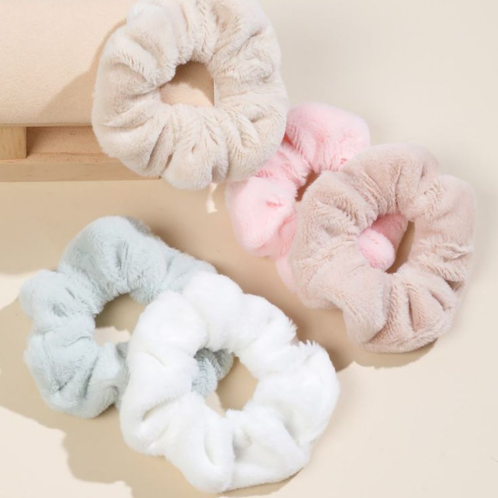 Soft Scrunchie Korea Autumn and Winter - w/kyutiekettie tag