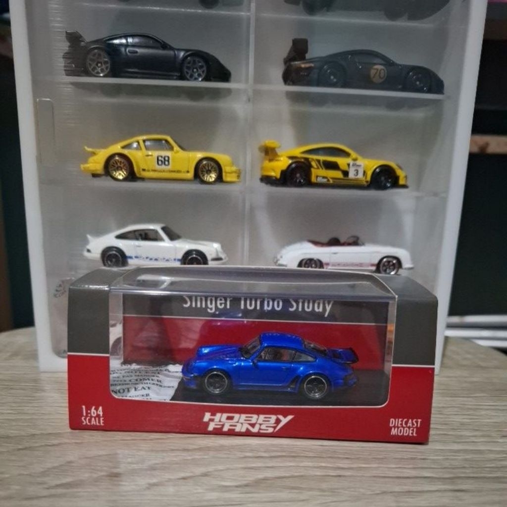 Hobby Fans Porsche 930 Singer Biru