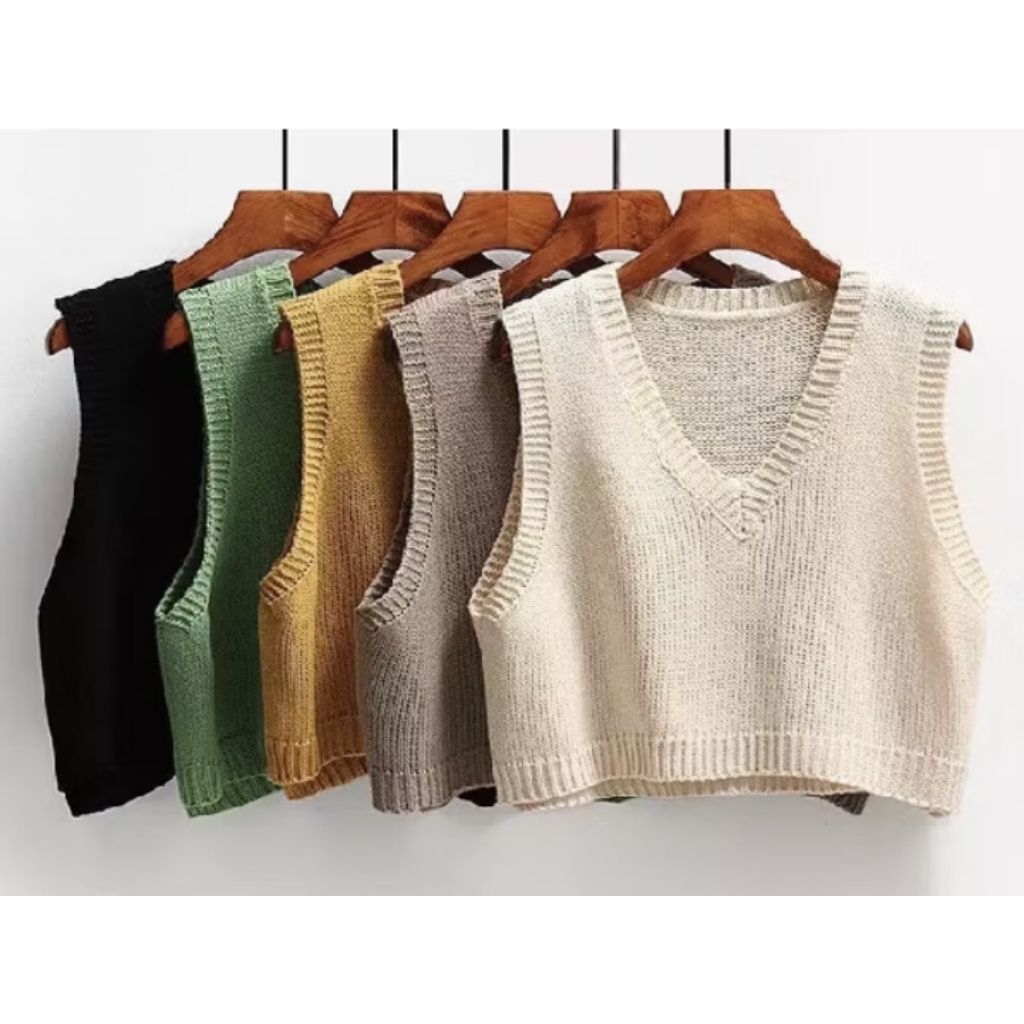 ROMPI CROP RAJUT  PUCHIA -- SPRING VEST CROP TOP